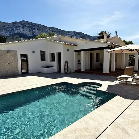 Villa Mona *