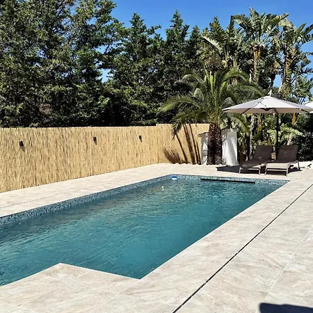 Mona Villa